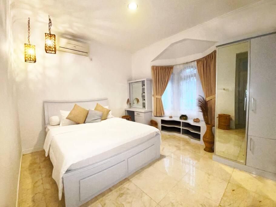 Tropical Villa By Villapedia Citaringgul Buitenkant foto